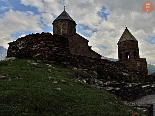 Kostel Nejsvětější Trojice v Gergeti - Kazbegi
